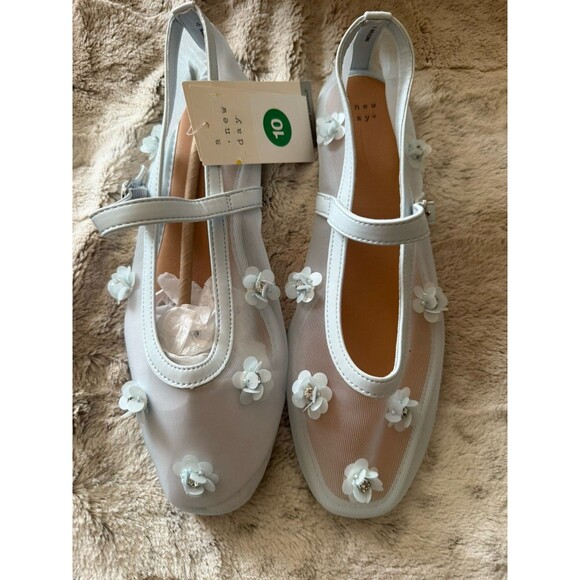 NWT A New DayFloral Mesh Ballet Flats Mint Green White Daisies Rhinestone 10 - Picture 2 of 14